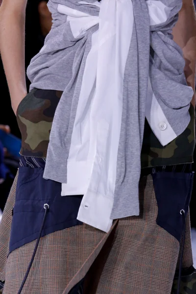 Look 24